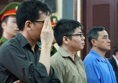 54 xe Rolls-Royce, Bentley được mang từ Mỹ về trái phép