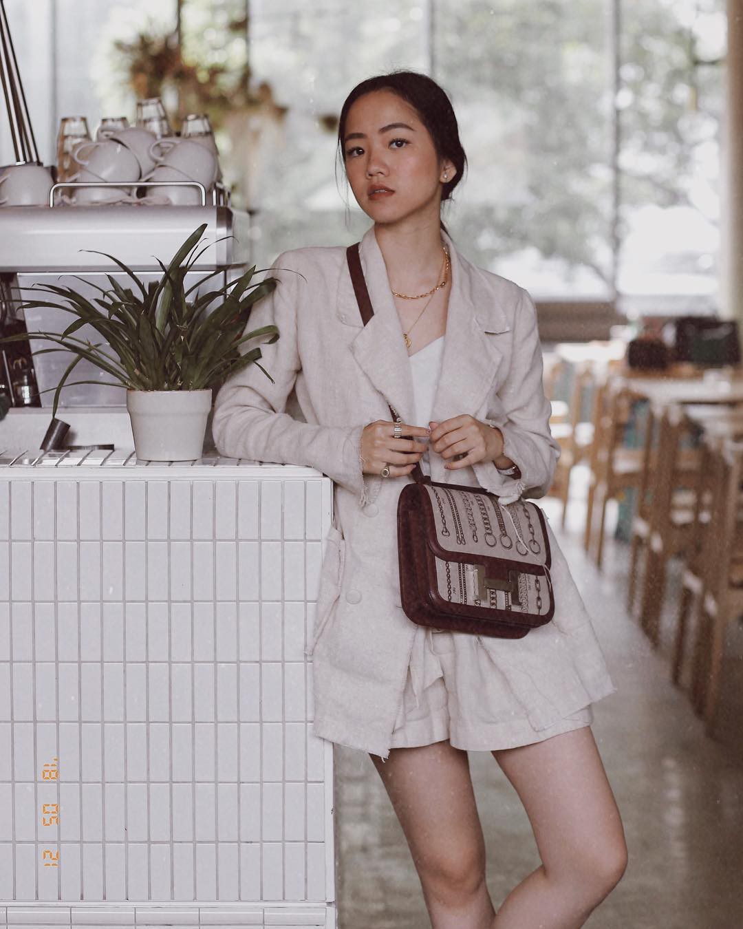 Tôn dáng lại đơn giản, đây là 4 set đồ chân ái vừa đẹp vừa chất của hội chị em sành mặc Tôn dáng lại đơn giản, đây là 4 set đồ chân ái vừa đẹp vừa chất của hội chị em sành mặc