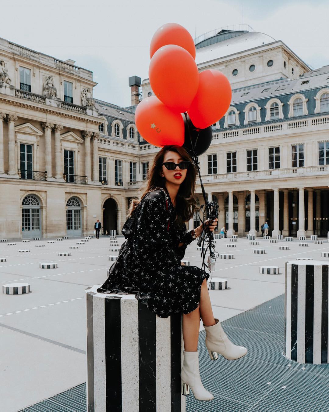 Tôn dáng lại đơn giản, đây là 4 set đồ chân ái vừa đẹp vừa chất của hội chị em sành mặc Tôn dáng lại đơn giản, đây là 4 set đồ chân ái vừa đẹp vừa chất của hội chị em sành mặc