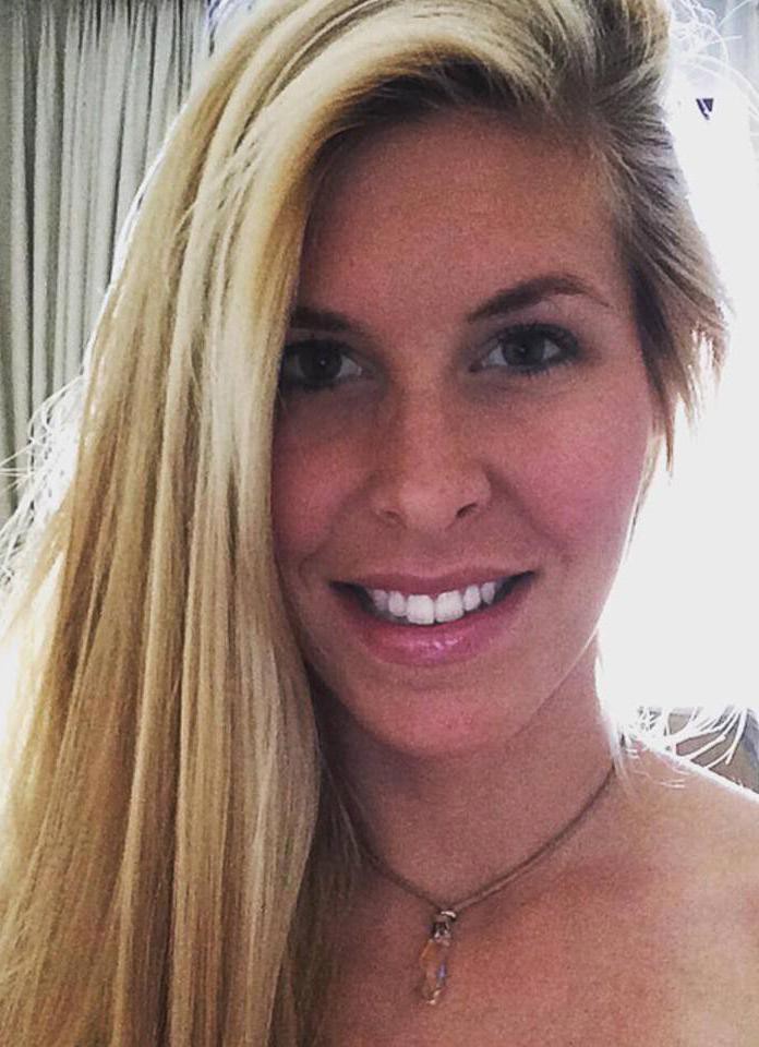 Tưởng đau đầu do thiếu sắt, 3 tháng sau cô gái qua đời vì bị ung thư não nguy hiểm: Đừng bỏ qua những triệu chứng dễ nhầm lẫn này