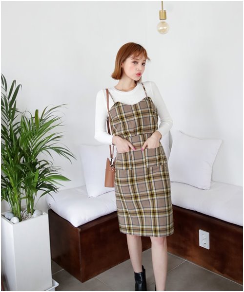 Váy áo kẻ giúp nàng đi chơi hay công sở đều xinh