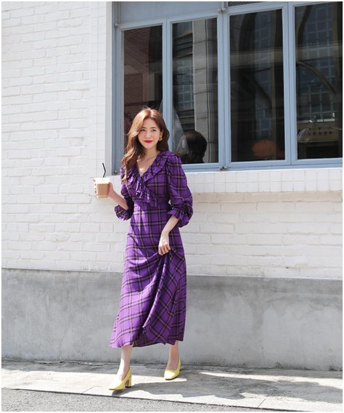 Váy áo kẻ giúp nàng đi chơi hay công sở đều xinh