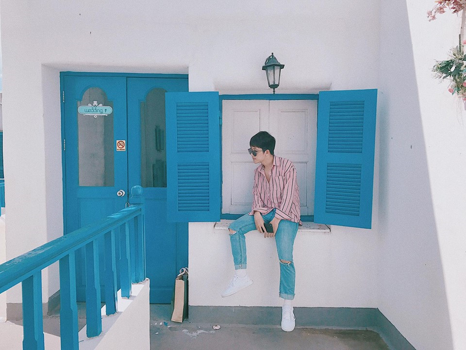 Khoe ảnh chụp với mèo, 9X Hải Phòng được khen đáng yêu hơn boss