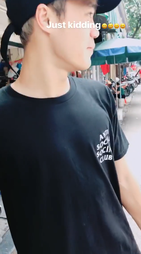 Đi chậm hơn thời đại nhưng clip bóc giá outfit của Văn Toàn vẫn gây sốt vì quá đáng yêu!