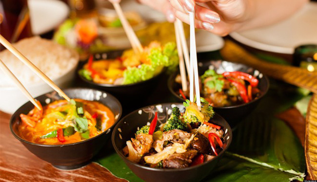 Thói quen rửa đũa kiểu này hầu như ai làm cũng tưởng tốt cho sức khỏe, ai dè rước bệnh vào thân!