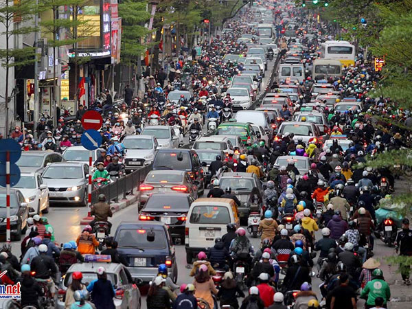 Hà Nội: Thu phí xe vào nội đô, thu thêm cả tiền ô nhiễm