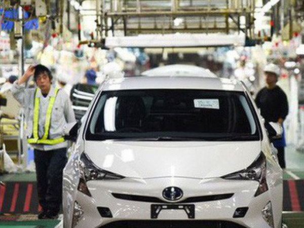 Toyota thu hồi 1 triệu xe hydrid trên toàn cầu vì nguy cơ cháy