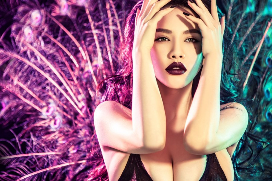 Á hậu, MC Trung Quốc đi khách hàng nghìn USD mỗi đêm như thế nào?