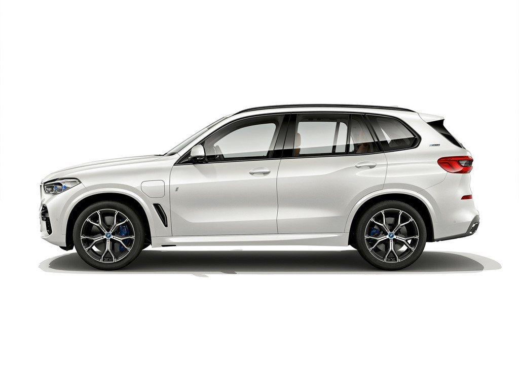 BMW X5 2019 có bản hybrid mạnh hơn, ngốn 2,1 lít/100 km