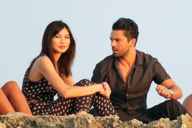 Dàn sao Con nhà siêu giàu châu Á: Toàn nhân vật quyền lực xuất thân bất ngờ, người cuối đặc biệt gây xúc động