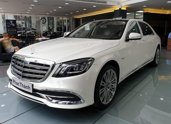 Phan Thành tậu Mercedes-Maybach S450 giá hơn 7,2 tỷ đồng