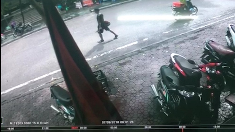 Lào Cai: 1 giờ nghẹt thở giải cứu nạn nhân bị kẻ ngáo đá dùng dao khống chế