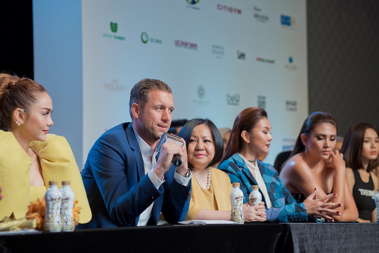 The Face Vietnam 2018: Một loạt clip của Gương mặt đại diện bốc hơi trước ngày lên sóng