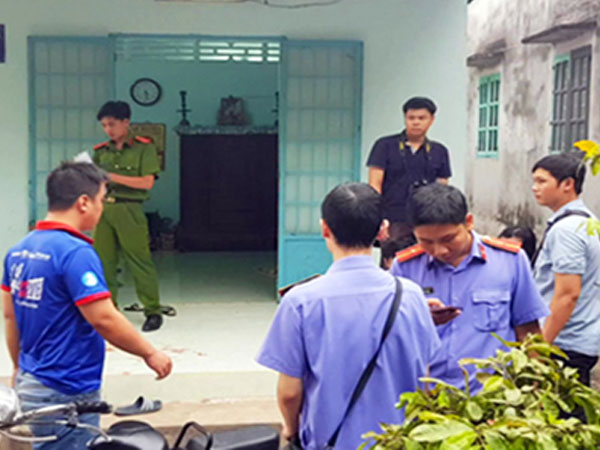 Nam thanh niên đâm người yêu nhiều nhát rồi tự sát