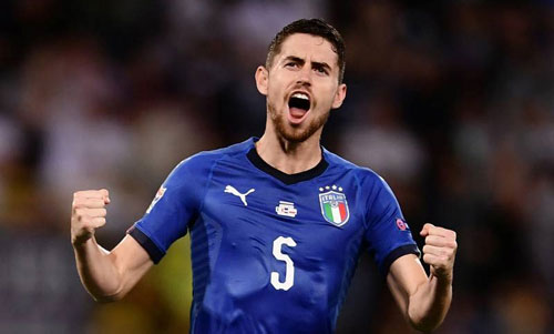 Jorginho giải cứu Italy khỏi thất bại trước Ba Lan