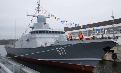 Nga buộc phải mua động cơ tàu chiến Trung Quốc