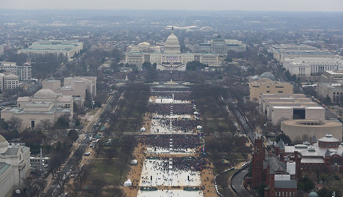 Ảnh đám đông trong ngày Trump nhậm chức bị chỉnh sửa