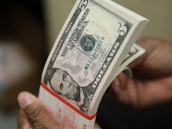 Tỷ giá ngoại tệ ngày 8/9: USD giảm, Euro tăng giá