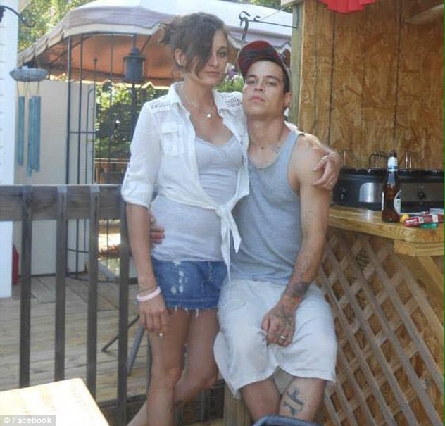 Hẹn hò 10 năm, cô gái có chết cũng không ngờ bạn trai hoàn hảo bên cạnh lại là kẻ ấu dâm, bắt cóc, giết người không gớm tay