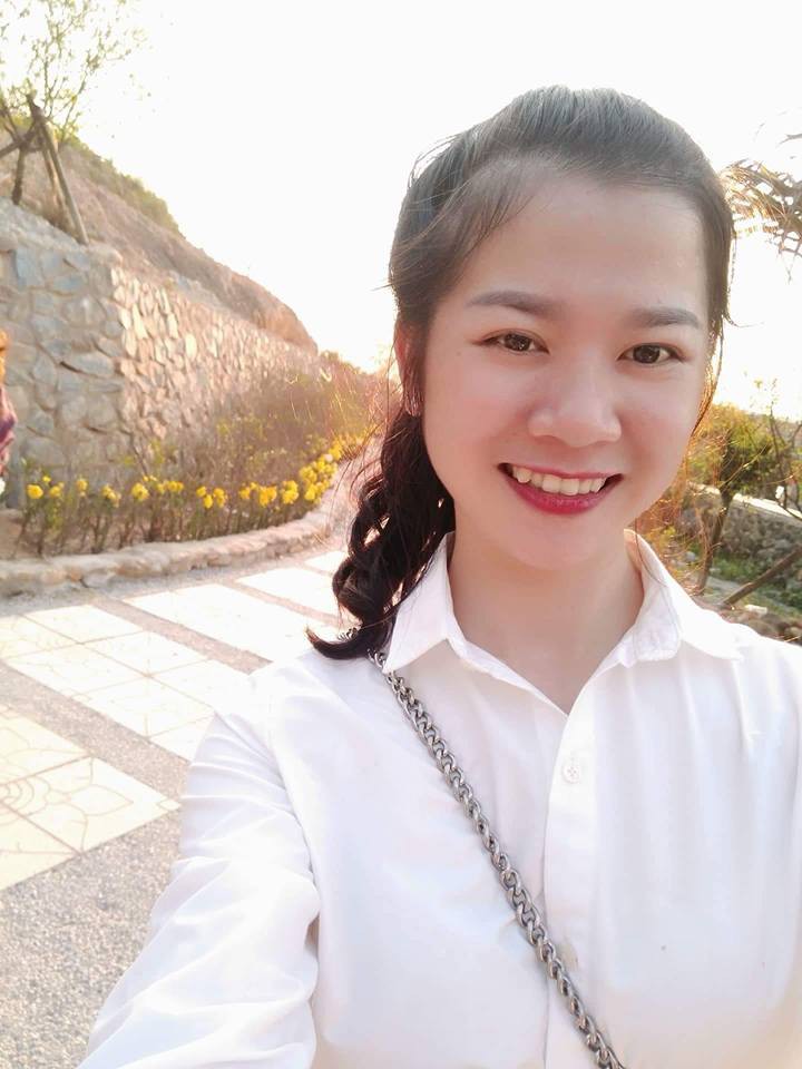 Nhan sắc khả ái, dịu dàng của cô giáo mầm non đứng nhảy chữa cháy cho các bé học sinh quên bài gây sốt MXH