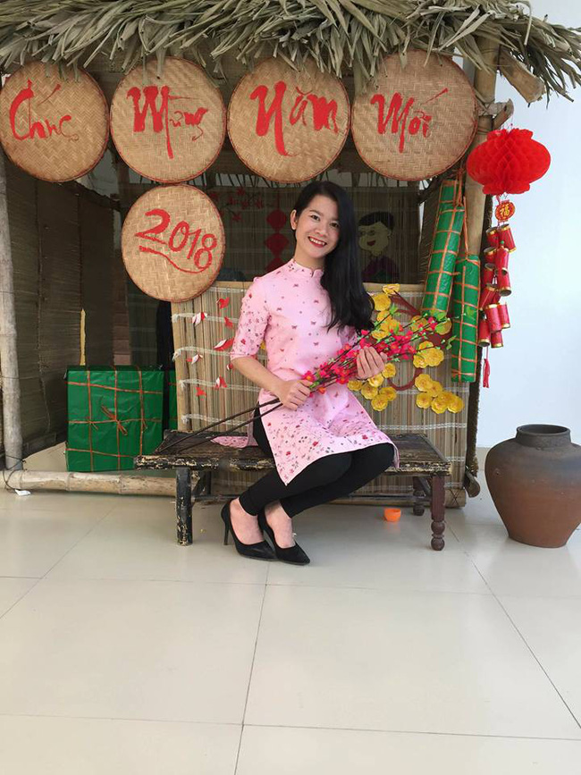 Nhan sắc khả ái, dịu dàng của cô giáo mầm non đứng nhảy chữa cháy cho các bé học sinh quên bài gây sốt MXH