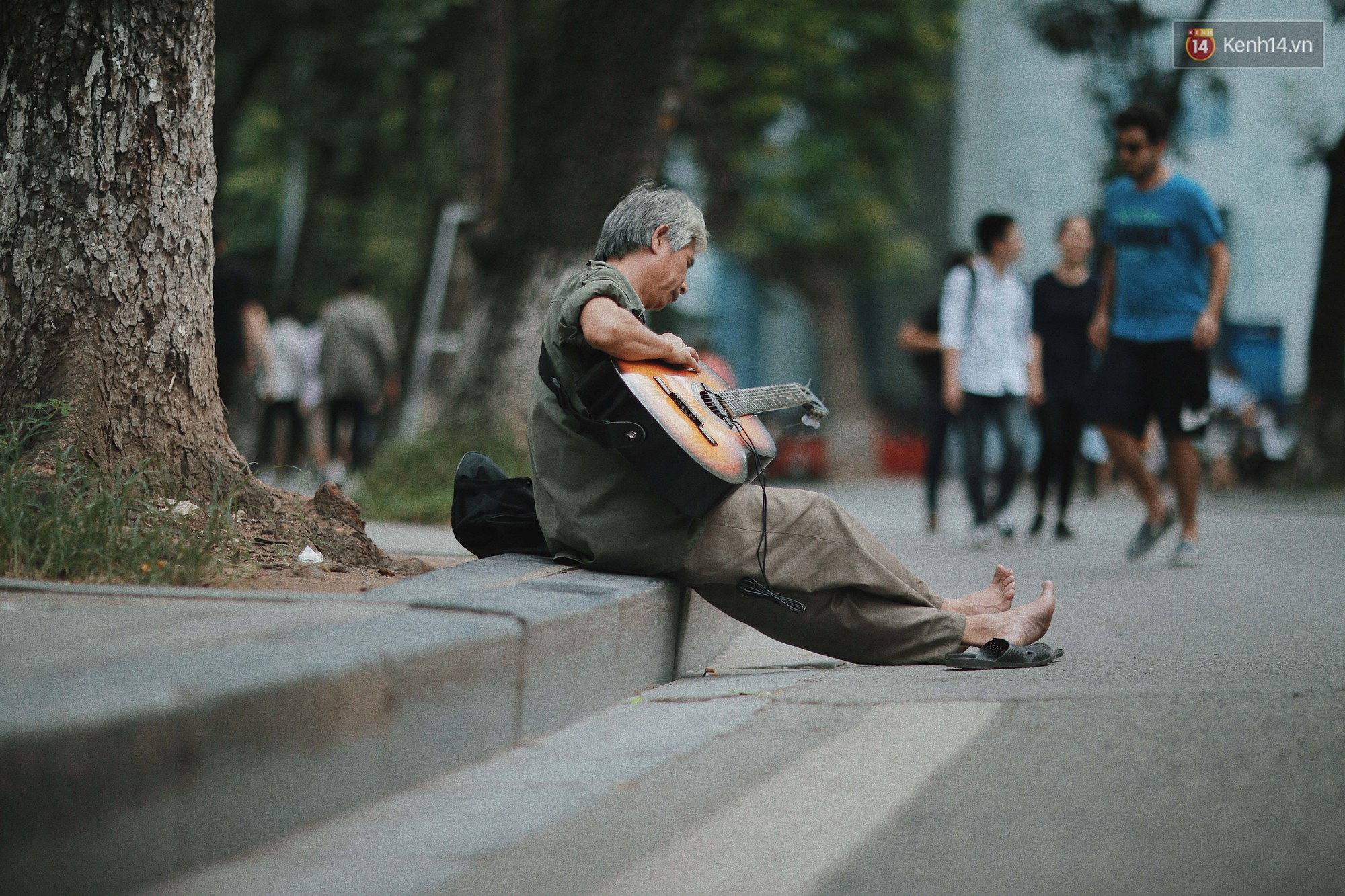 Có một Hà Nội luôn bình yên và khiến người ta sống chậm lại mỗi khi thu về