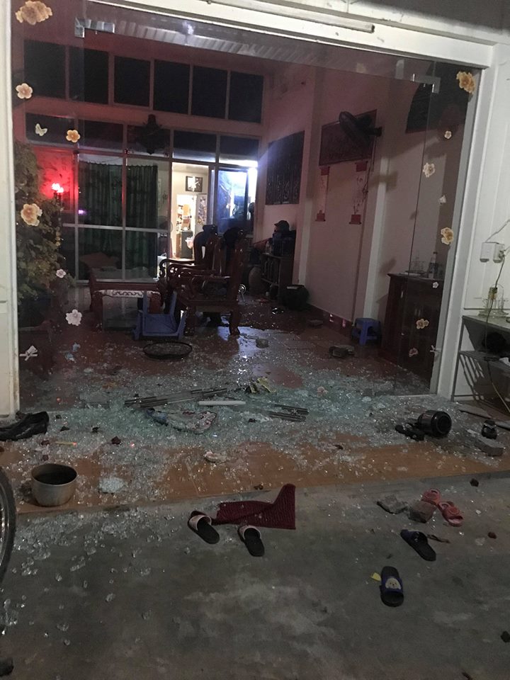 Xả súng ở Hoà Bình: Gia chủ hãi hùng kể bị 40 kẻ cầm súng, dao truy sát