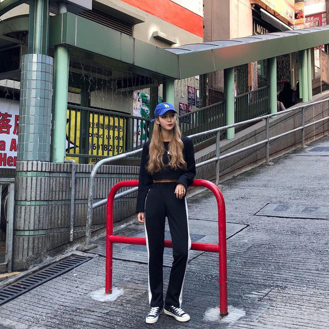 365 ngày chỉ mặc quần dài cũng không thành vấn đề nếu bạn biết mix đồ linh hoạt như cô nàng này