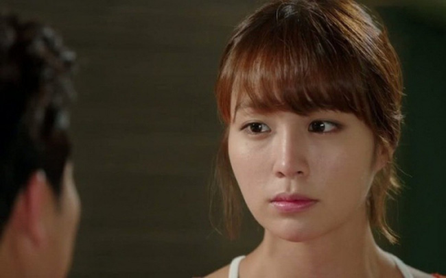 Người yêu cũ muốn lấy tôi làm vợ 2 sau khi vợ anh qua đời, tôi có nên chấp nhận và chờ đợi không?