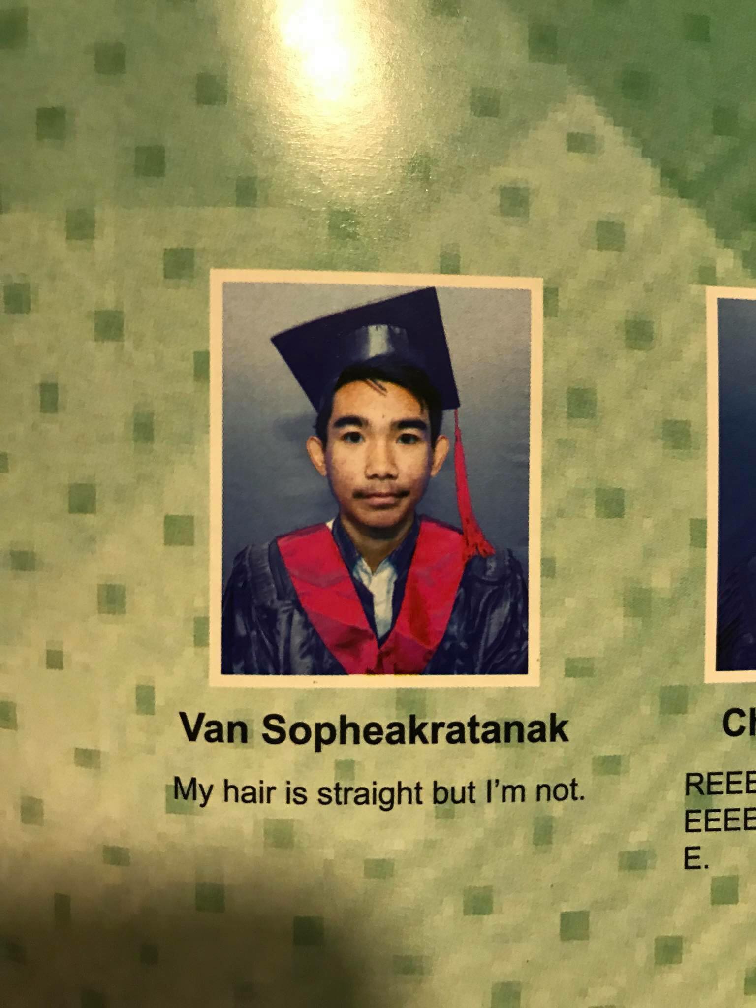 Cười gần chết với những câu trích dẫn chất hơn nước cất trong bộ ảnh kỷ yếu đang hot nhất MXH!