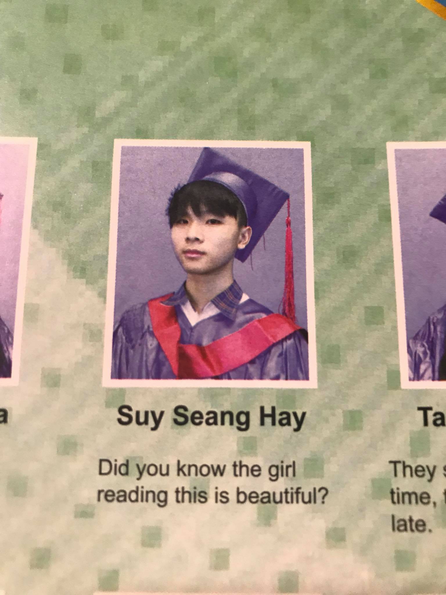 Cười gần chết với những câu trích dẫn chất hơn nước cất trong bộ ảnh kỷ yếu đang hot nhất MXH!