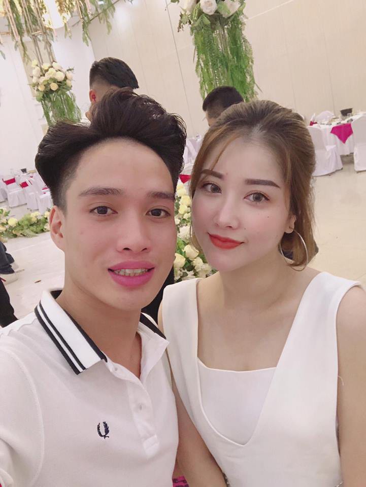 Người trong cuộc tiết lộ sự thật gây sốc về câu chuyện chia tay xong đeo khẩu trang cho hình xăm bạn gái khiến dân mạng tranh cãi Người trong cuộc tiết lộ sự thật gây sốc về câu chuyện chia tay xong đeo khẩu trang cho hình xăm bạn gái khiến dân mạng tranh cãi