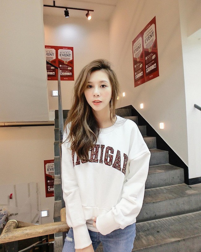 Trời chuyển gió mùa, nàng nào chưa kịp sắm đồ mới thì chỉ cần 5 item có sẵn trong tủ là cũng đủ ấm rồi