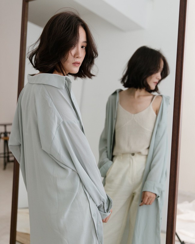 Trời chuyển gió mùa, nàng nào chưa kịp sắm đồ mới thì chỉ cần 5 item có sẵn trong tủ là cũng đủ ấm rồi