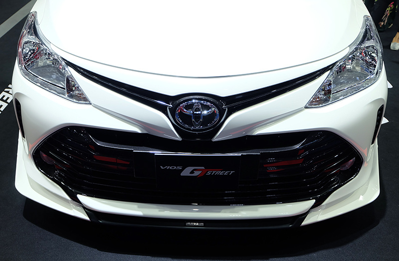 Toyota Vios có bản giới hạn 100 xe giá 23.000 USD