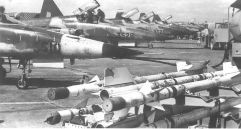 Nga công bố mới phòng không Việt Nam: Tiêm kích, radar