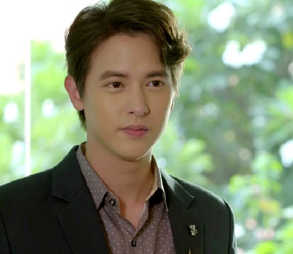 Cuộc sống đang yên đang lành bỗng bị ngáng đường bởi cơn ác mộng thời trung học