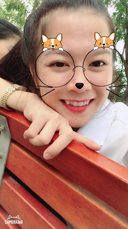 Nhan sắc khả ái, dịu dàng của cô giáo mầm non đứng nhảy chữa cháy cho các bé học sinh quên bài gây sốt MXH Nhan sắc khả ái, dịu dàng của cô giáo mầm non đứng nhảy chữa cháy cho các bé học sinh quên bài gây sốt MXH