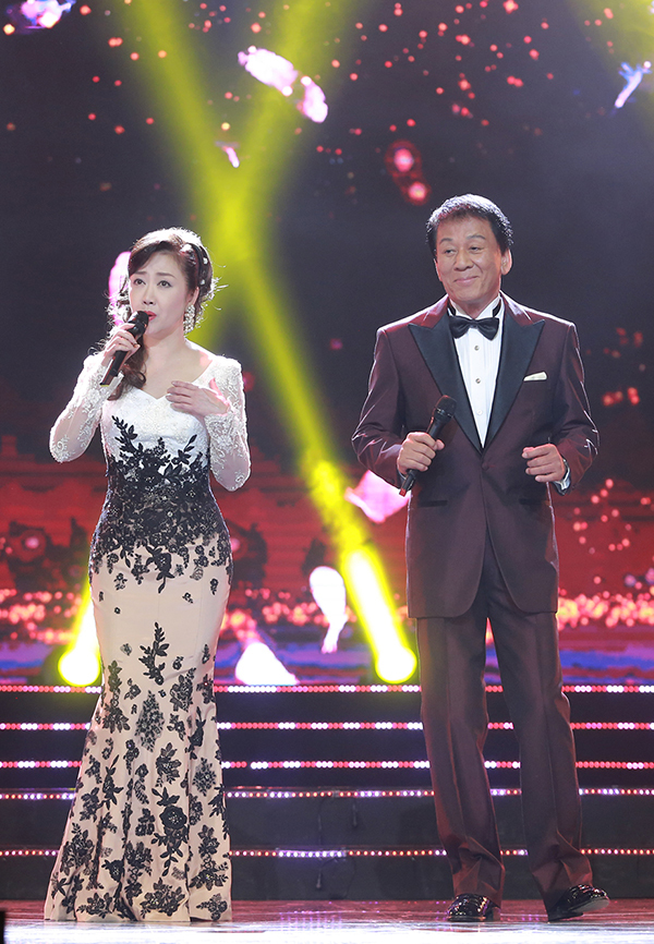 Hiện tượng Apple Pen - Piko Taro gây náo loạn sân khấu Nhạc hội Việt - Nhật