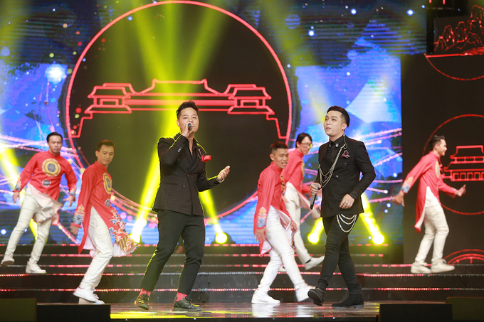 Hiện tượng Apple Pen - Piko Taro gây náo loạn sân khấu Nhạc hội Việt - Nhật