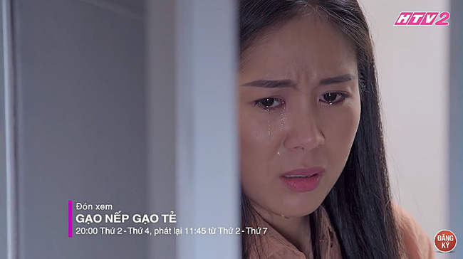 Phim Gạo nếp gạo tẻ tập 55: Hương khóc hết nước mắt khi nghe lén 2 con nói chuyện