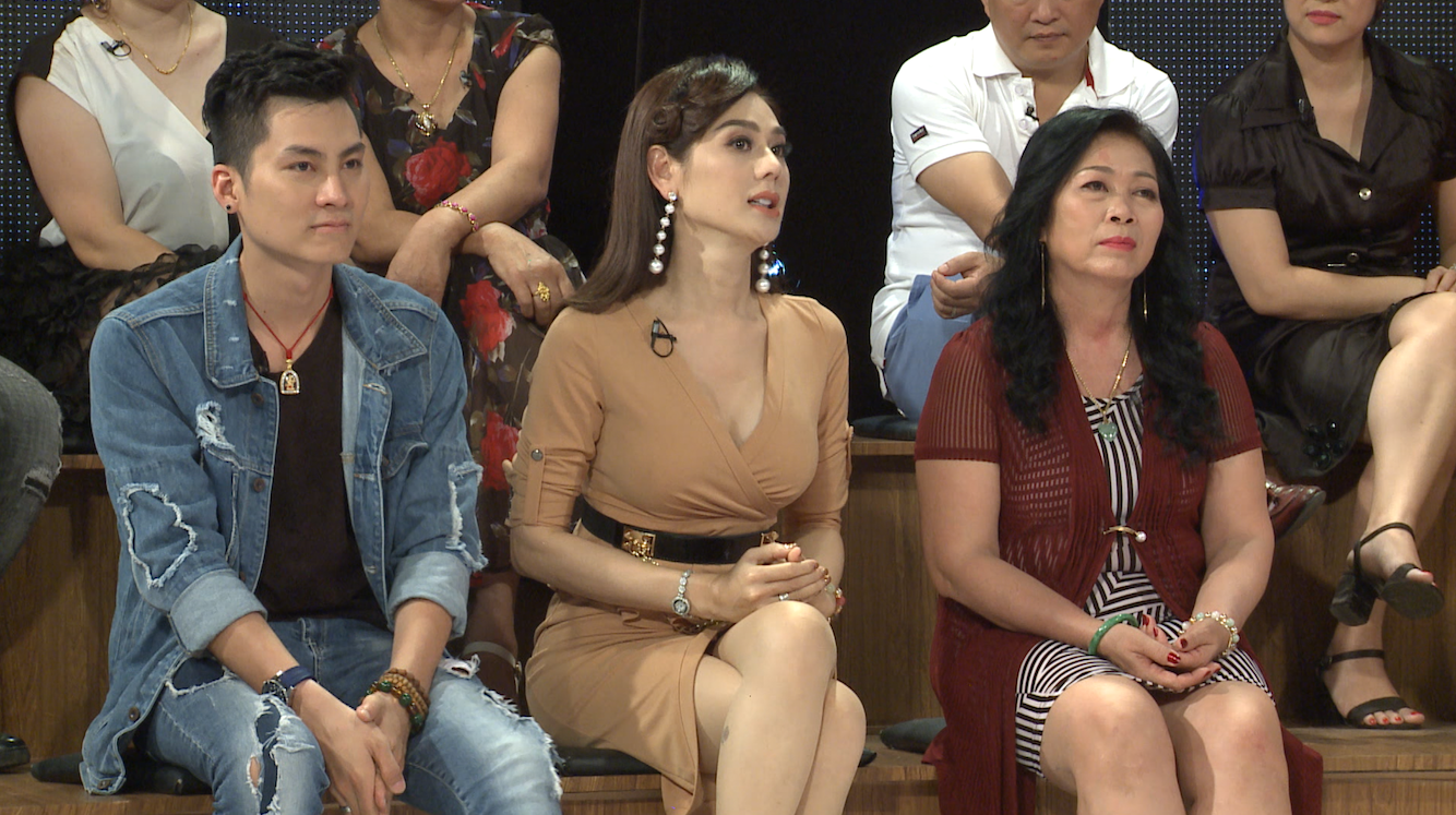 Học viện mẹ chồng tập 7: Lần đầu tiên trong lịch sử chương trình Lâm Chi Khanh không nổi cáu khi mẹ chồng đoán sai