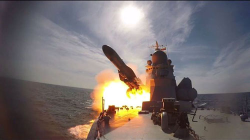 Lý do Mỹ nhăm nhe đòi không kích Syria