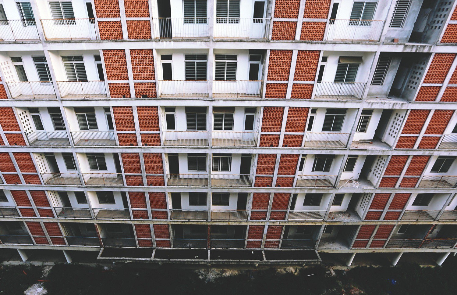 Bên trong ký túc xá từng được huy động vốn 700 tỷ đồng nhưng bỏ hoang ở Đà Nẵng suốt nhiều năm