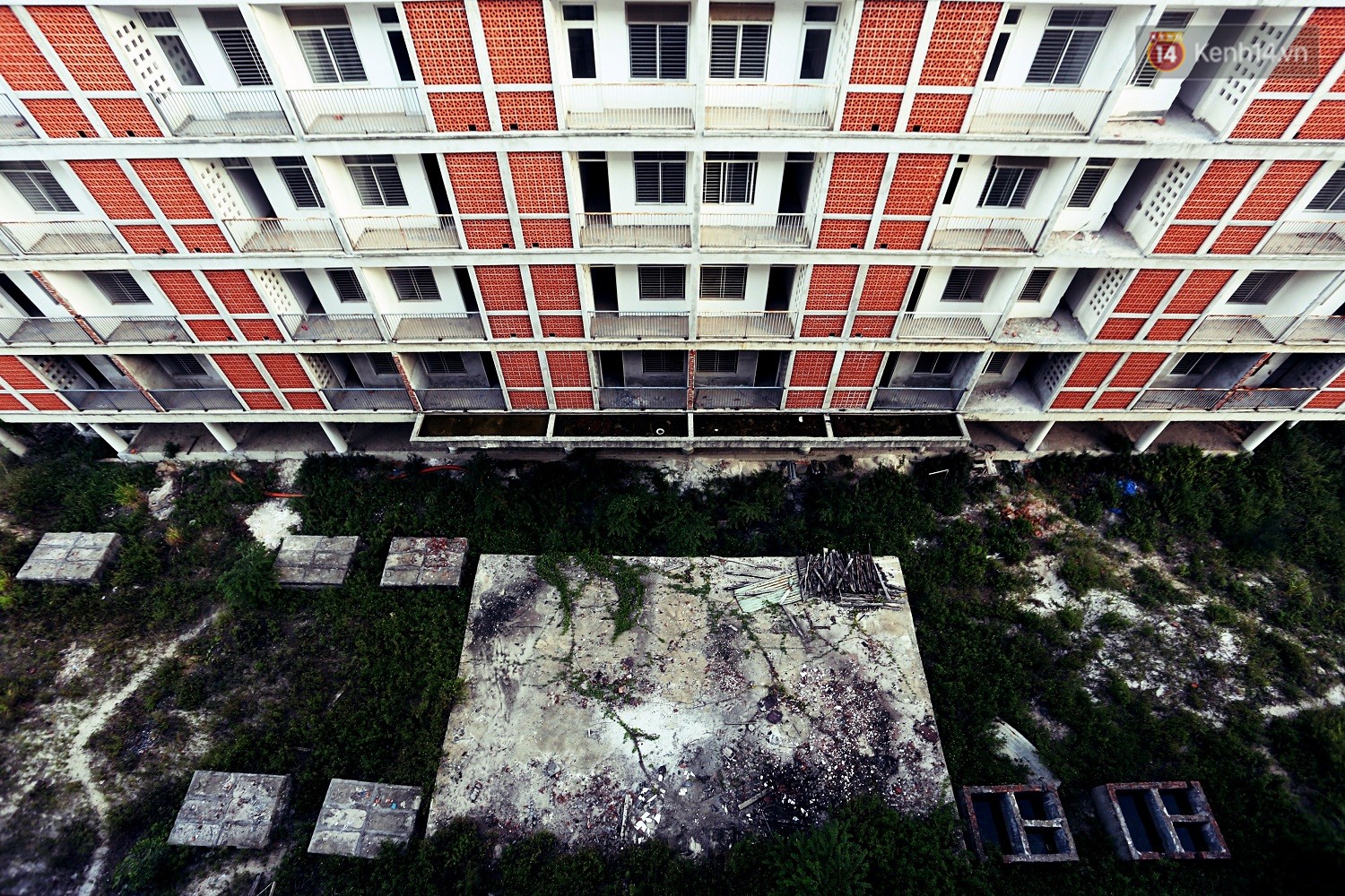 Bên trong ký túc xá từng được huy động vốn 700 tỷ đồng nhưng bỏ hoang ở Đà Nẵng suốt nhiều năm