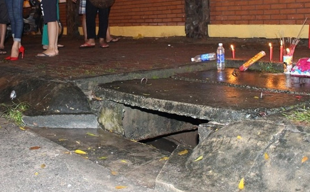 Bình Dương: Một người tử vong vì bị mưa lớn cuốn xuống cống thoát nước