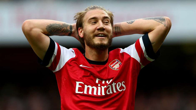 Bendtner khiến tài xế taxi nhập viện khẩn cấp