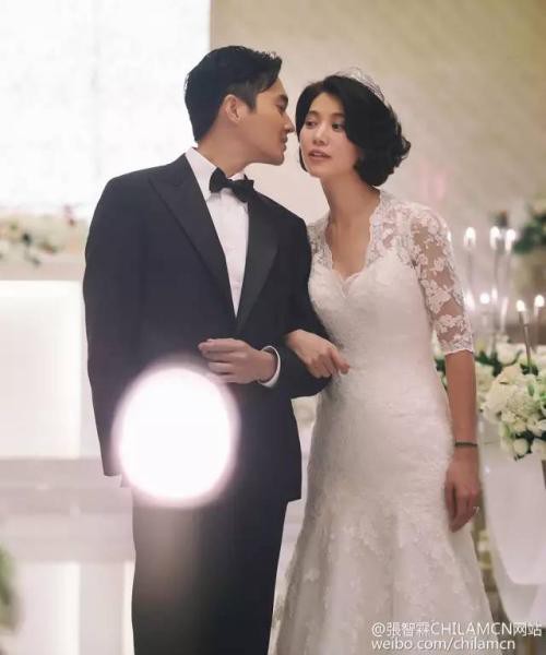 Cuộc sống của Hoa hậu Hong Kong bị Thành Long chèn ép: Ở nhà thuê, mua sắm hàng hiệu điên cuồng