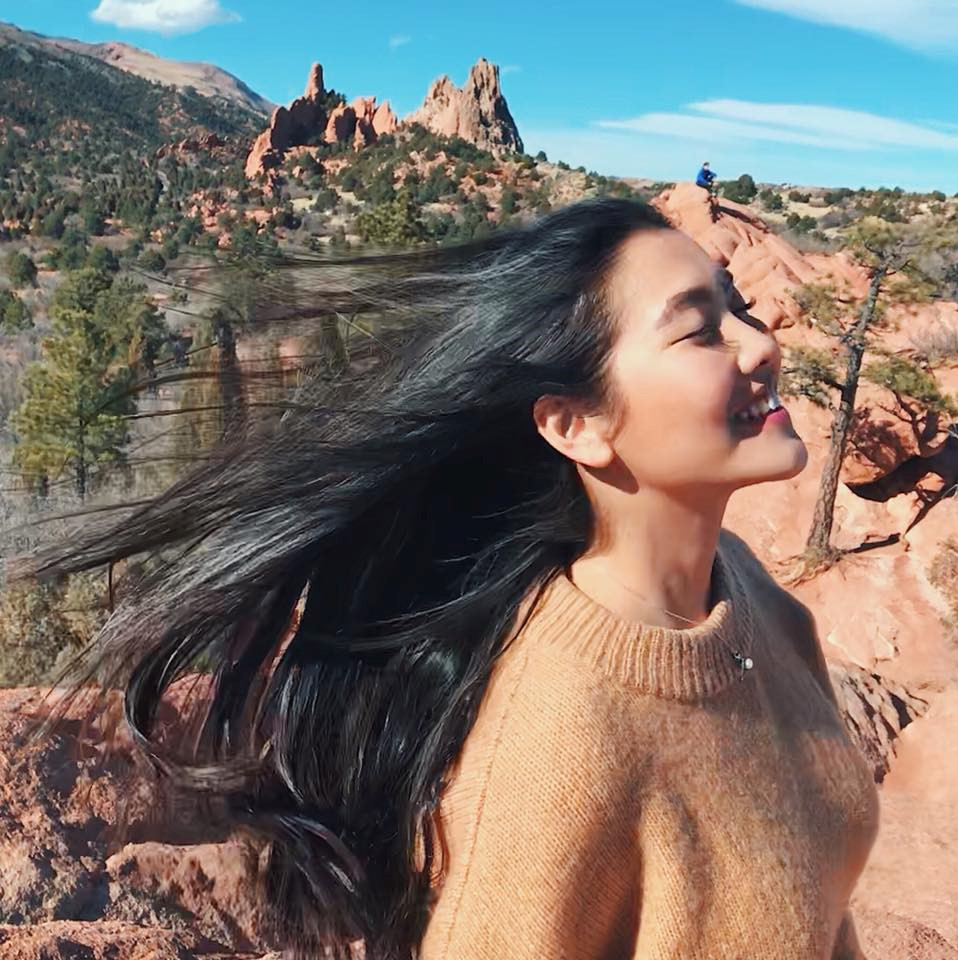 Hoa khôi Du học sinh Việt: Con gái học Y không chỉ hy sinh thanh xuân