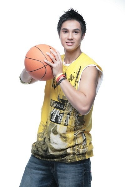 Hotboy đời đầu - những chàng trai năm ấy chúng ta cùng theo đuổi giờ ra sao?